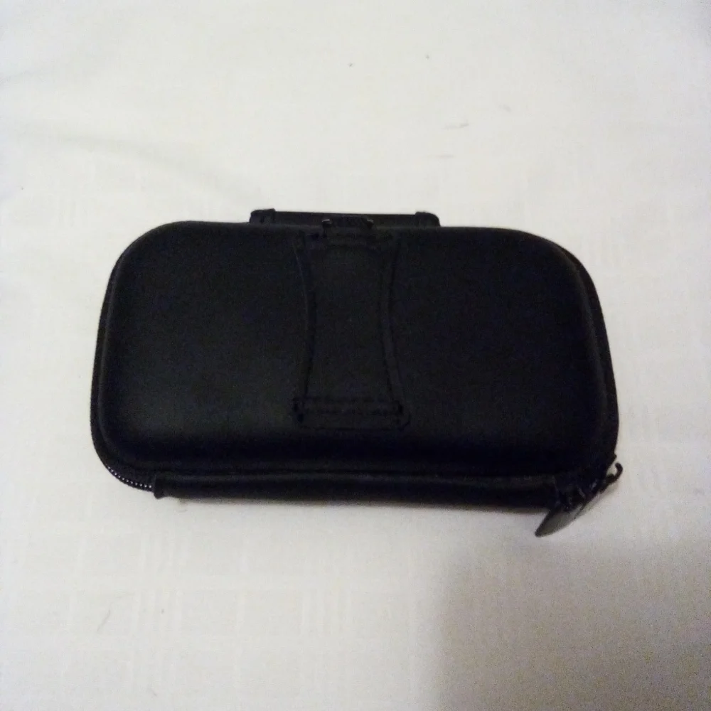 Vivitar black hard